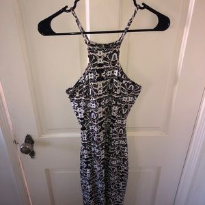 Uniquely Patterned Express MIDI Dress